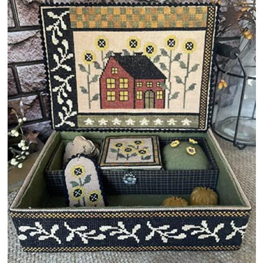 Mani Di Donna - Red House Sewing Box