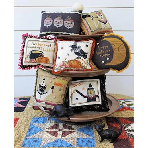 Cosford Rise Stitchery - Harlequin Halloween Smalls