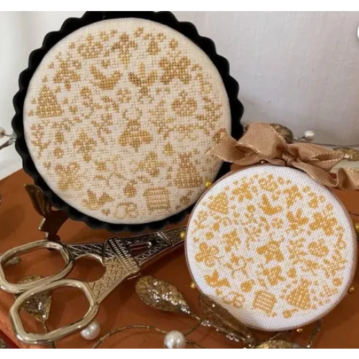 JBW Designs - A-Round Bees