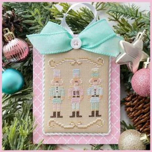 Country Cottage Needleworks - Pastel Collection 2 Nutcracker Trio