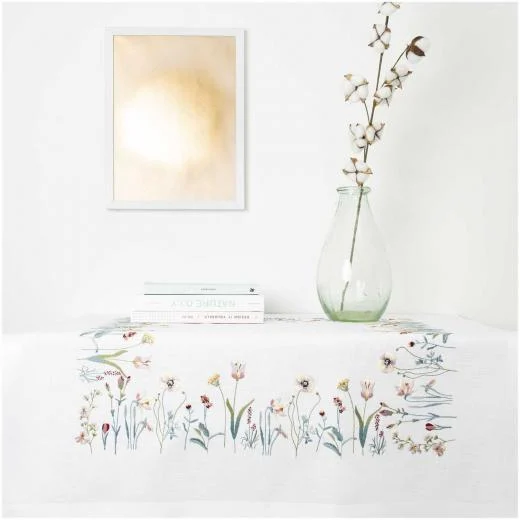 Tischdecke Frühlingswiese bedruckt - Rico Design (Stickpackung)