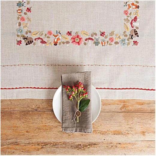 Tischdecke Waldtiere bedruckt - Rico Design (Stickpackung)