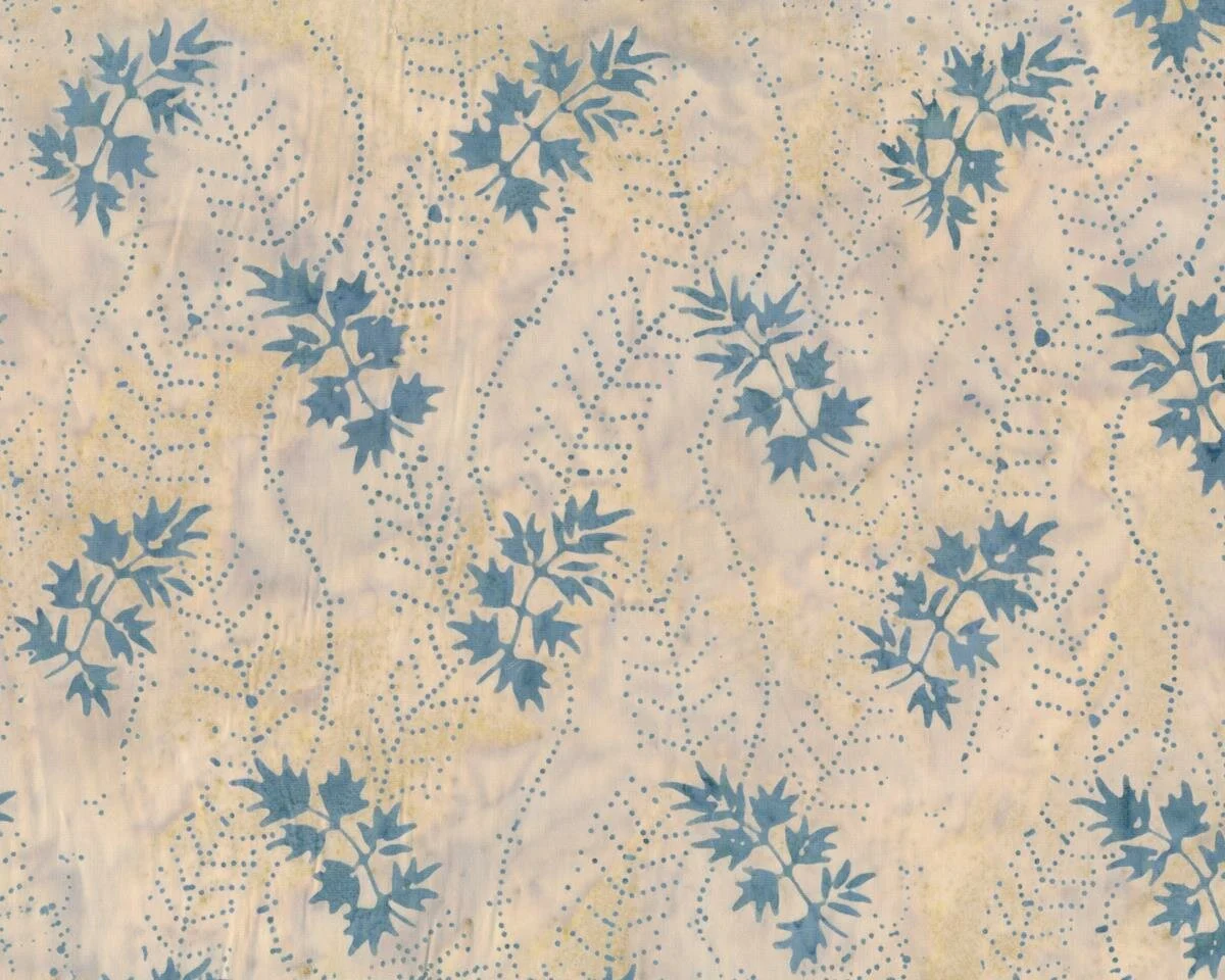 Batik-Patchworkstoff BLUE BARN BATIKS, Federblätter, helles beige-gedecktes jeansblau, Moda Fabrics