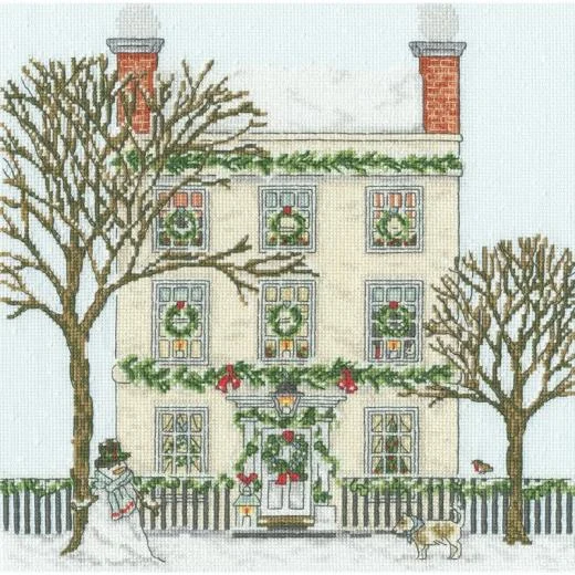 Bothy Threads - Sally Swannell - Christmas Townhouse