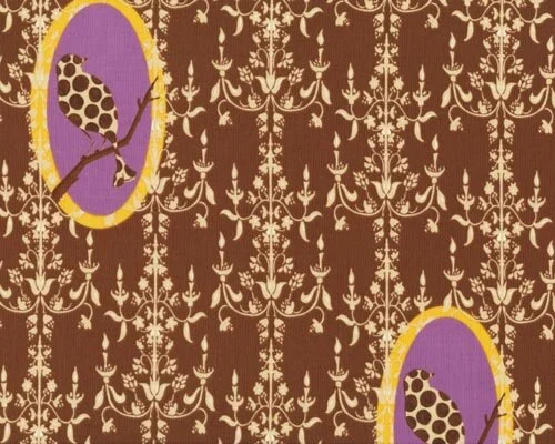 Patchworkserie "Fairy Tip Toes" mit Leuchtern, ovalen Rahmen und Punktevögeln, braun-lila