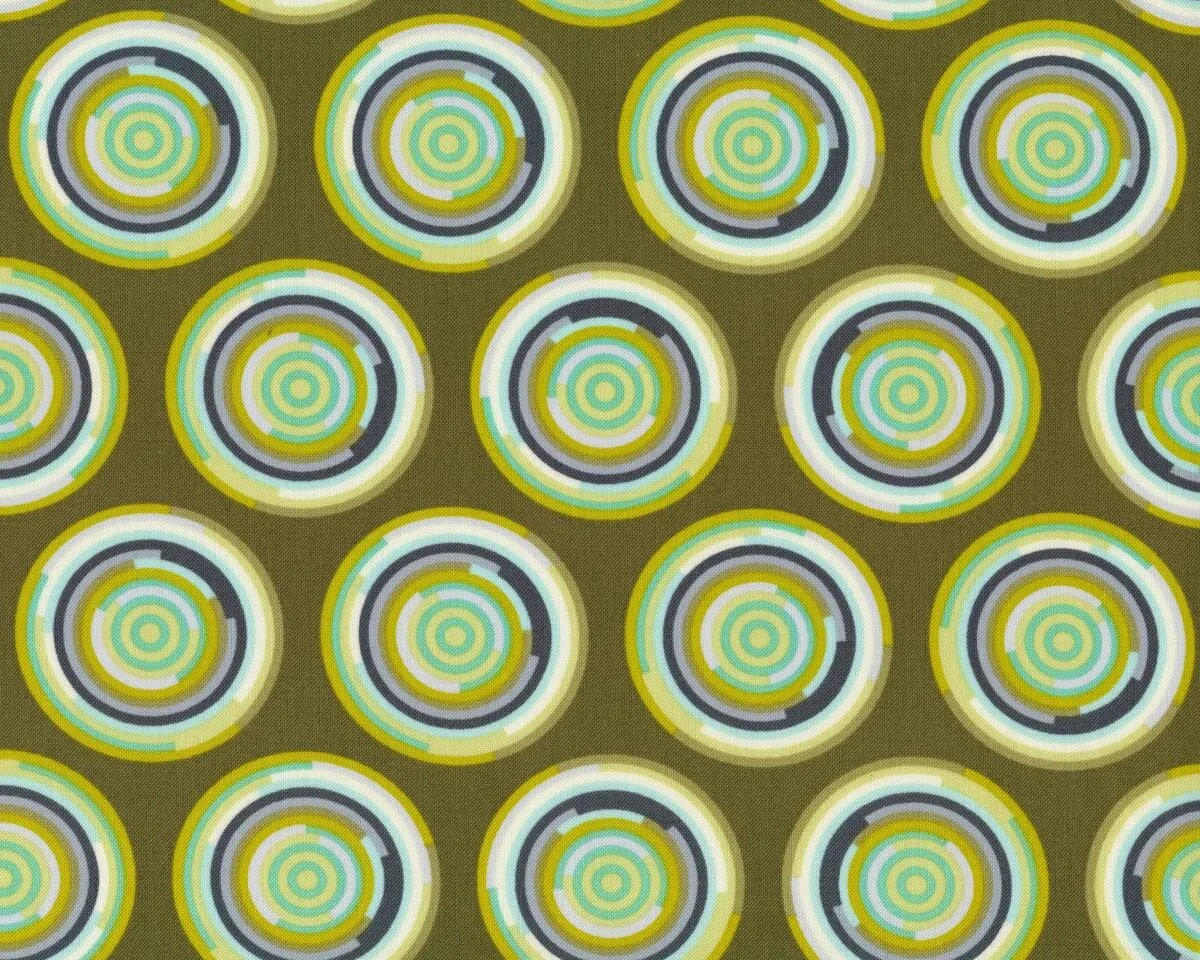 Patchworkstoff CHIPPER, hypnotische Kreise, olivgrün-senfgelb