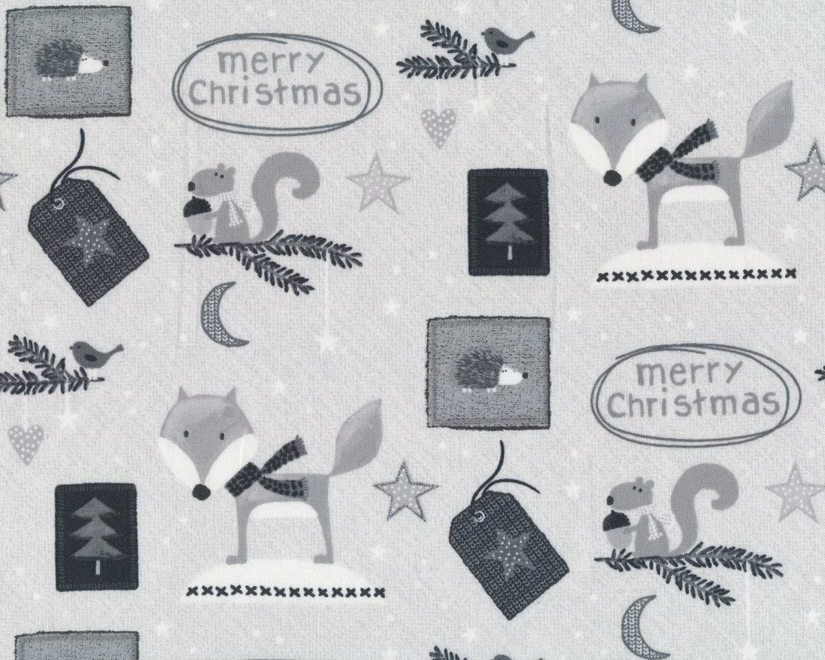 Patchworkstoff CHRISTMAS FOR FRIENDS, Weihnachtsfuchs und Eichhörnchen, hellgrau-steingrau