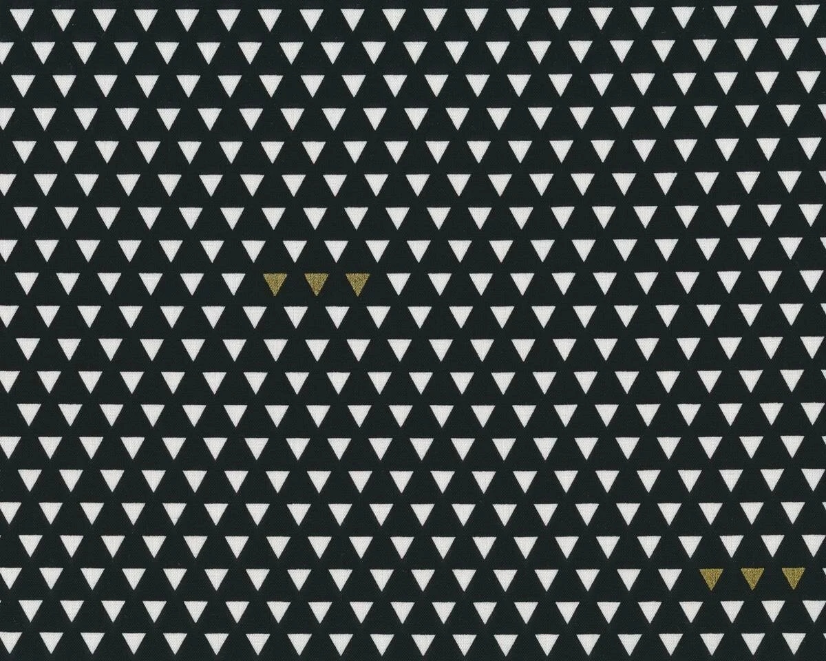 Patchworkstoff FOUR CORNERS, Dreiecke, schwarz-weiß-gold metallic