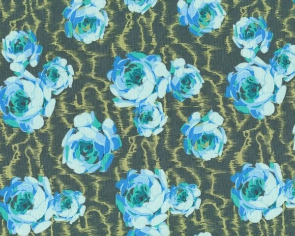 Patchworkstoff HAPI FLOWING, Rosen-Wasser, dunkles moosgrün-mittelblau