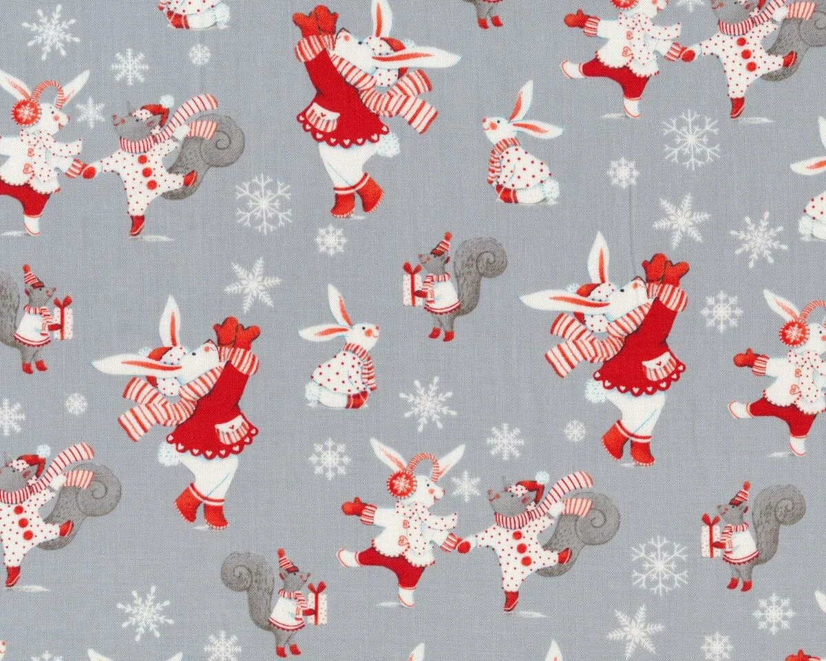 Patchworkstoff JOY, LOVE, PEACE, winterverzauberte Hasen und Eichhörnchen, grau-rot