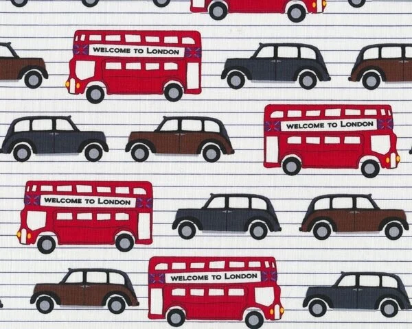 Patchworkstoff "Next Stop London" mit Autos und Bussen, rot-braun-dunkelgrau