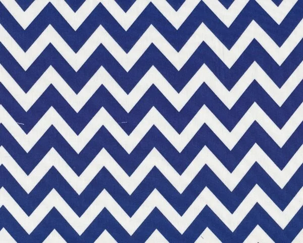 Patchworkstoff REMIX, breite Chevron-Zacken, blau-weiß