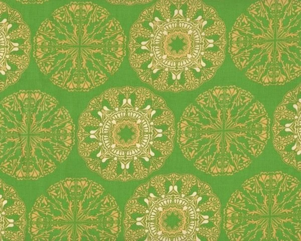 Patchworkstoff STAR FLAKES AND GLITTER, kreisförmiges Blatt-Ornamentmuster, grün-hellbeige