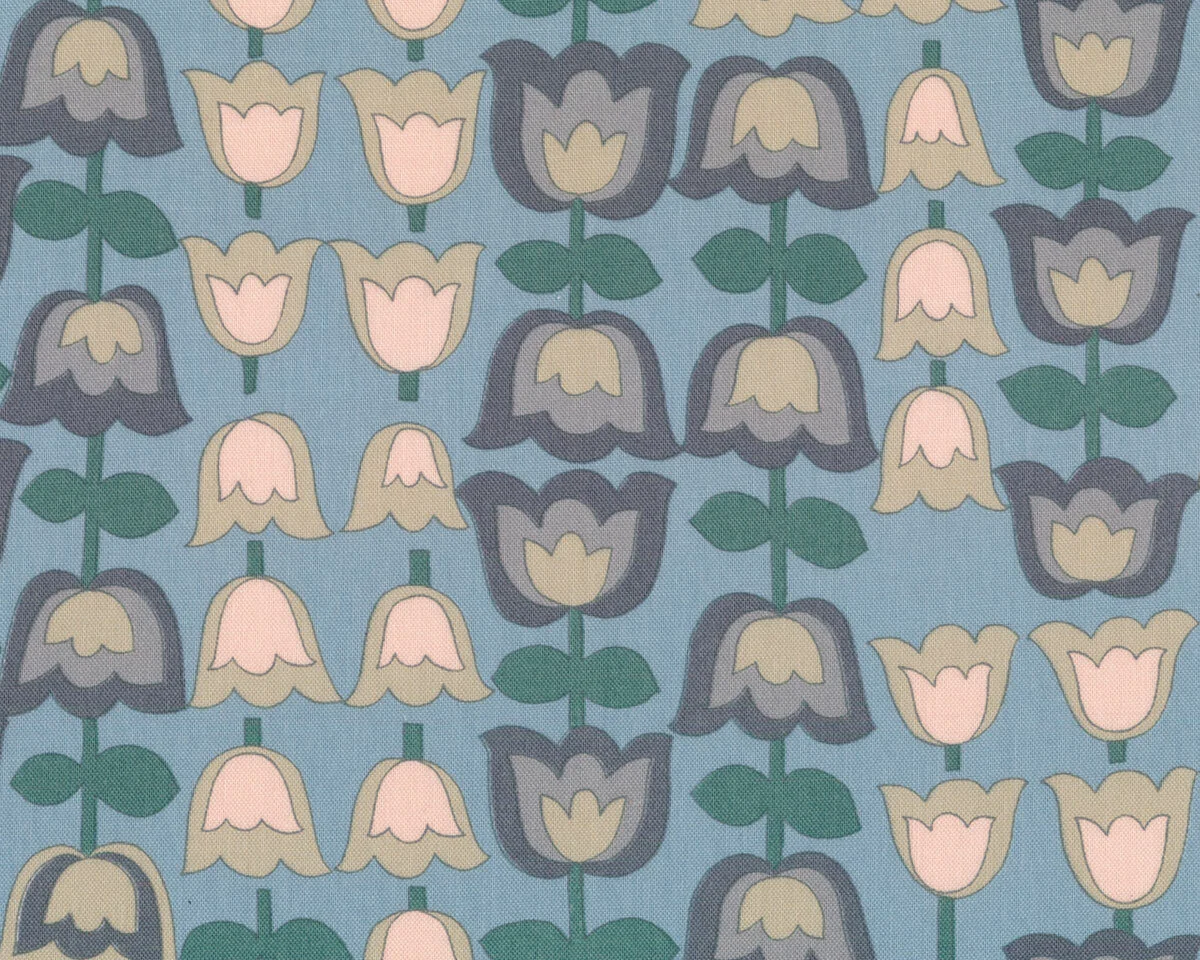 Patchworkstoff THE GHASTLIES, Tulpen, taubenblau, Alexander Henry