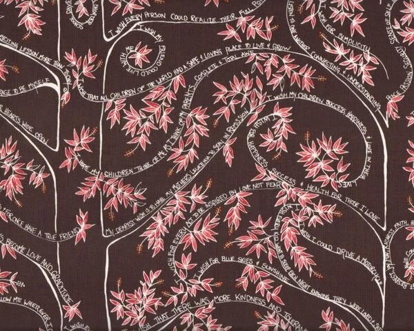 Patchworkstoff "Wish", Wunsch-Bäume mit Schrift, dunkelbraun-rosa