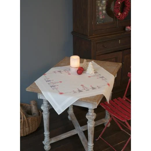 Vervaco - Tischdecke Weihnachtsbäume vorgedruckt