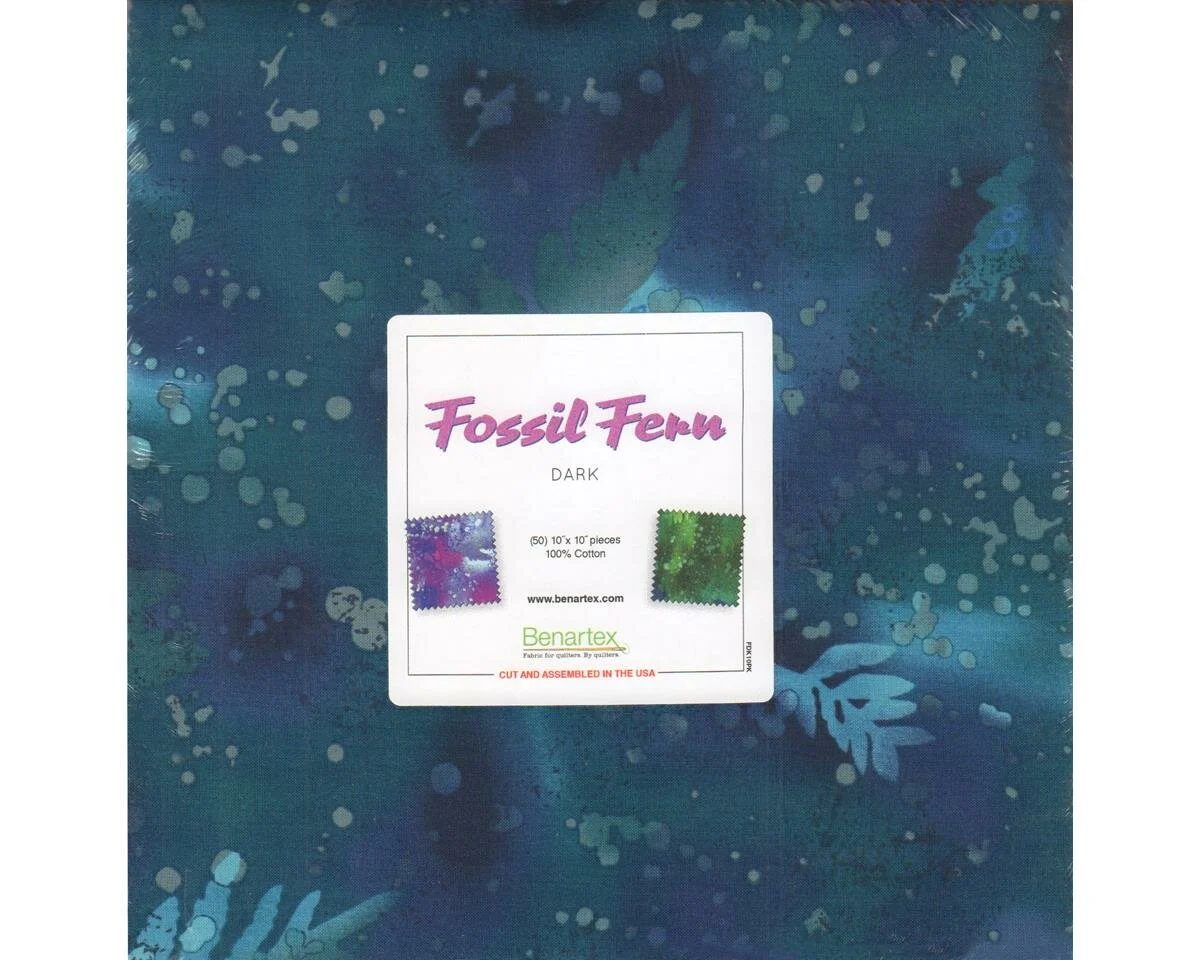 Precuts Layer Cake Jumbo FOSSIL FERN, dunkles Farbspektrum, Benartex