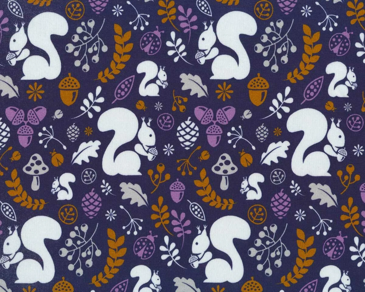 Sweatstoff COZY FOREST, Eichhörnchen, pflaume, Lycklig Design