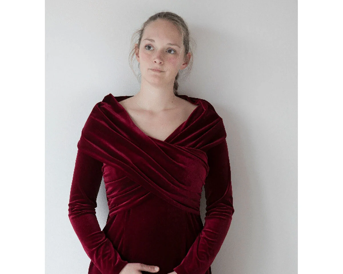 Zwischenmass Schnittmuster KLEID MIT SCHULTERKRAGEN